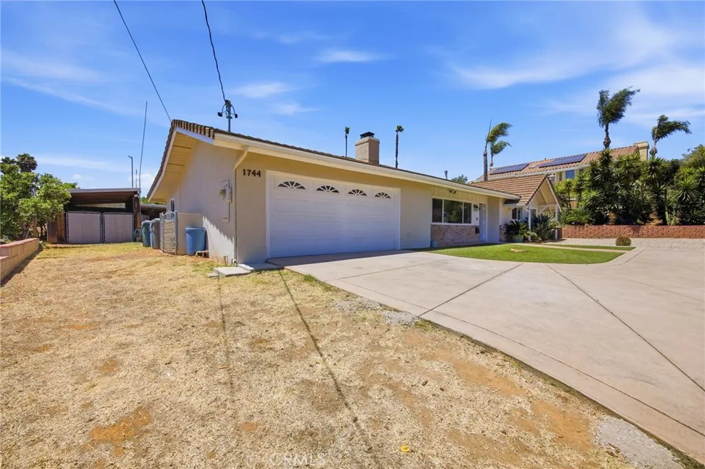 https://cdn.realtyfeed.com/cdn/127/306798331/9e38707862d7a3bc22bd011af39d2e34.webp