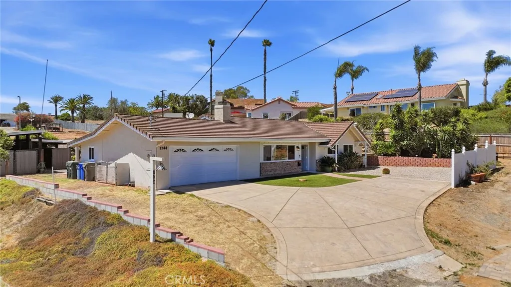 1744 Elser, Escondido, CA 92026 - Main photo, Escondido, CA