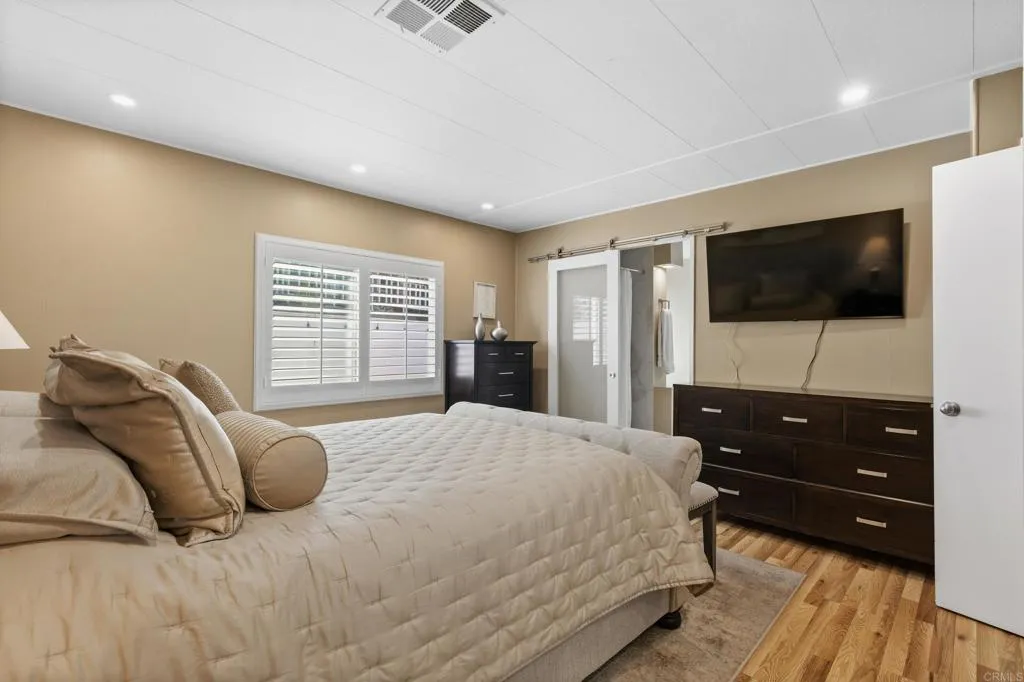 https://cdn.realtyfeed.com/cdn/127/306798358/f3aca107d5801e47d92d5802e3d406f3.webp