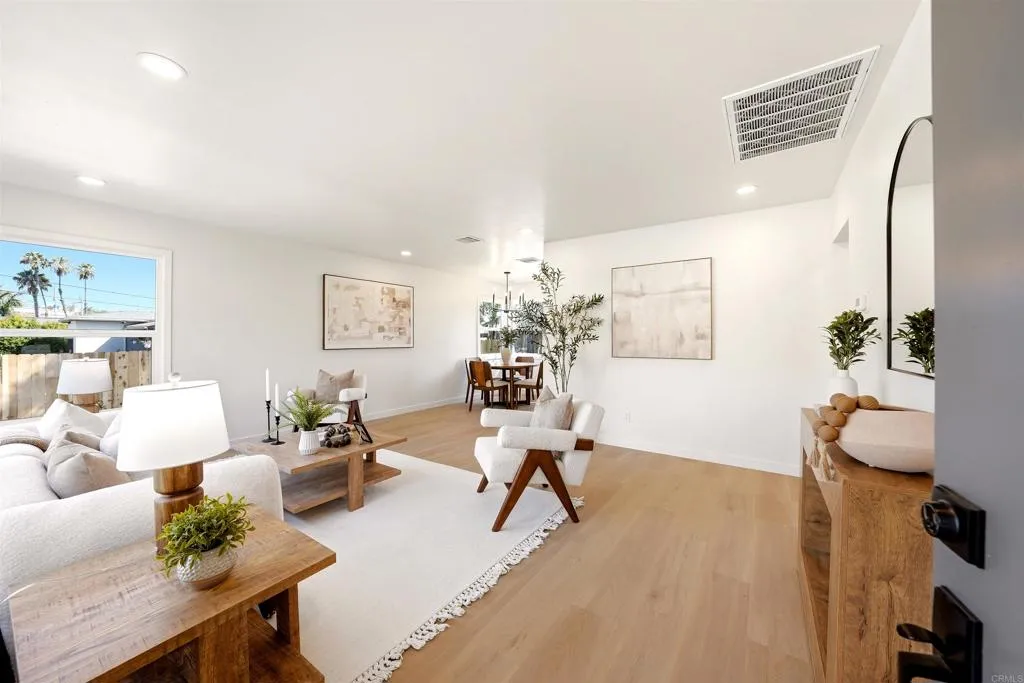 https://cdn.realtyfeed.com/cdn/127/306798384/b61749a88b3e193e44aeb5fcb23ca737.webp