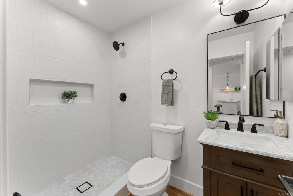 https://cdn.realtyfeed.com/cdn/127/306798391/0f2eeda4b8a0a3f80f518b05b607ea9c.webp