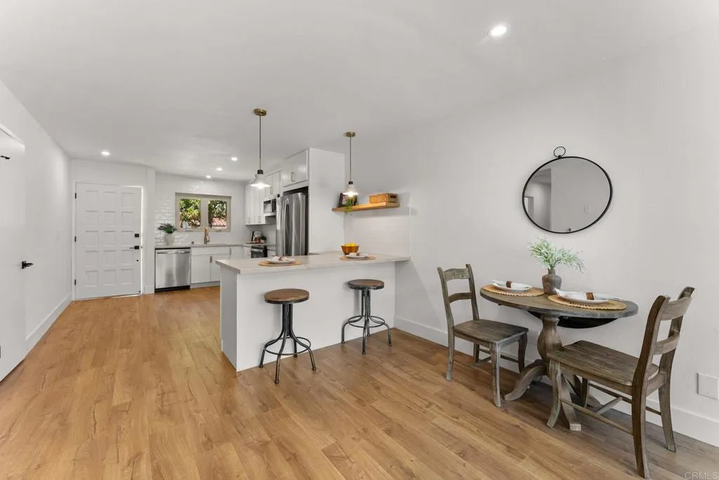 https://cdn.realtyfeed.com/cdn/127/306798391/a73b6a9e1a86740db3e4fbb433a9f4a0.webp