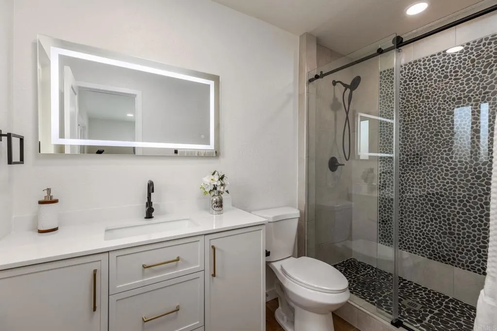 https://cdn.realtyfeed.com/cdn/127/306798452/16c93422fe33d27c17851a11ba718bd8.webp