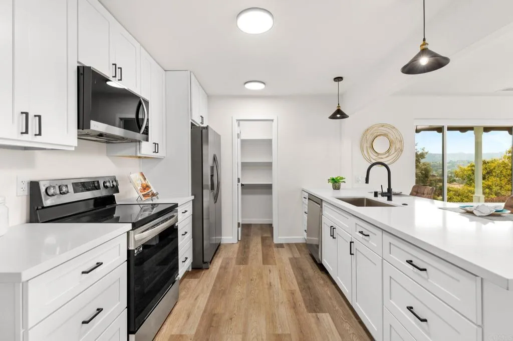 https://cdn.realtyfeed.com/cdn/127/306798452/3e65b797a391321df3c7f04723dc6e5e.webp
