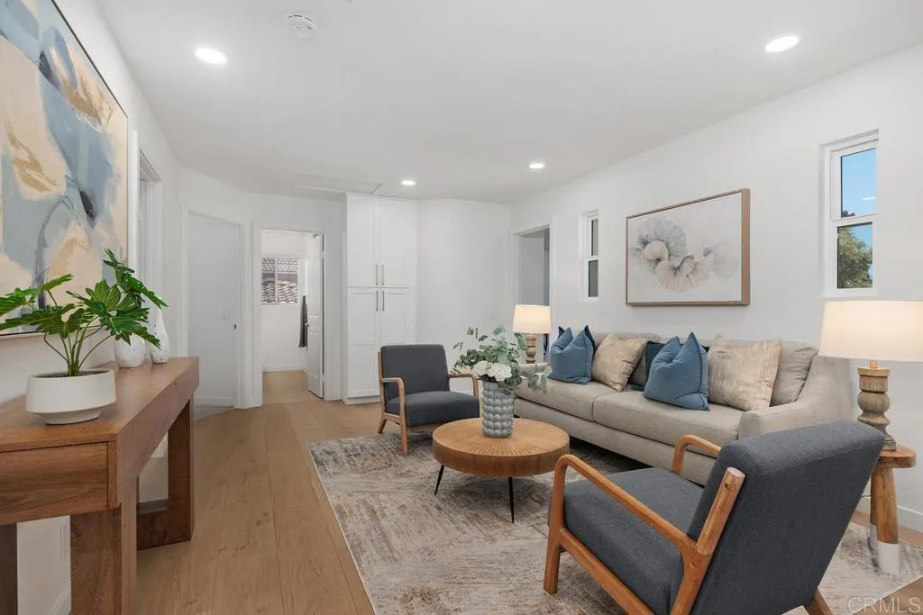https://cdn.realtyfeed.com/cdn/127/306798482/90e789aca3107b8a41b00b4ad4bfc68b.webp