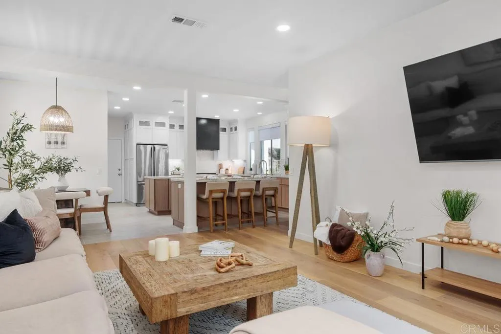 https://cdn.realtyfeed.com/cdn/127/306798482/c063642f6b70a37c1b0dac5f1debac62.webp