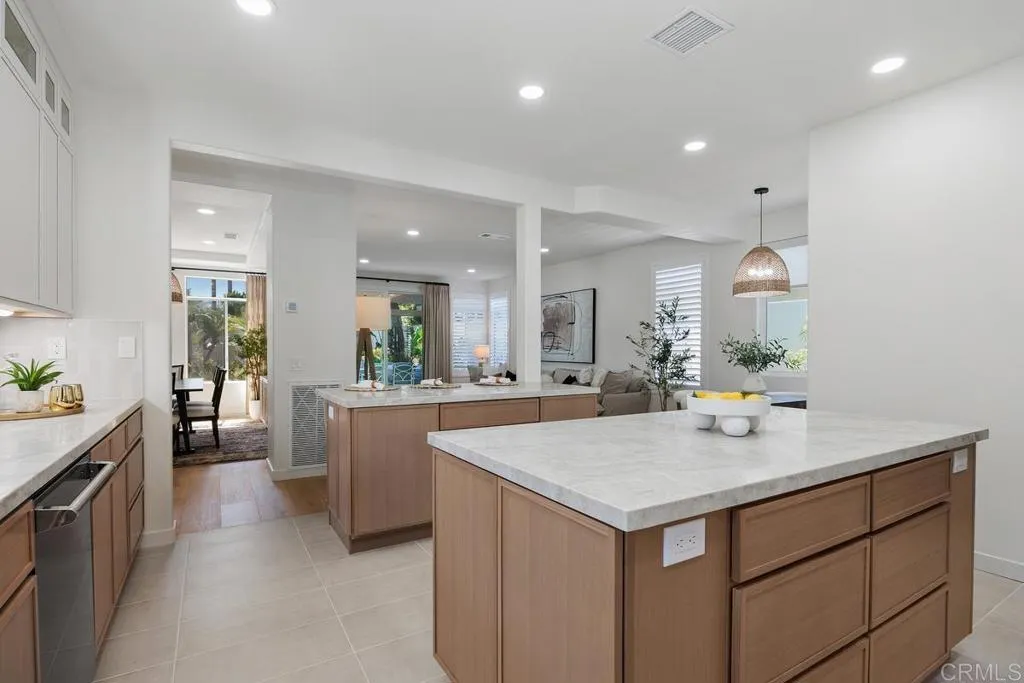 https://cdn.realtyfeed.com/cdn/127/306798482/e2d0ef9b058bb33e4fa5795f734e7fae.webp