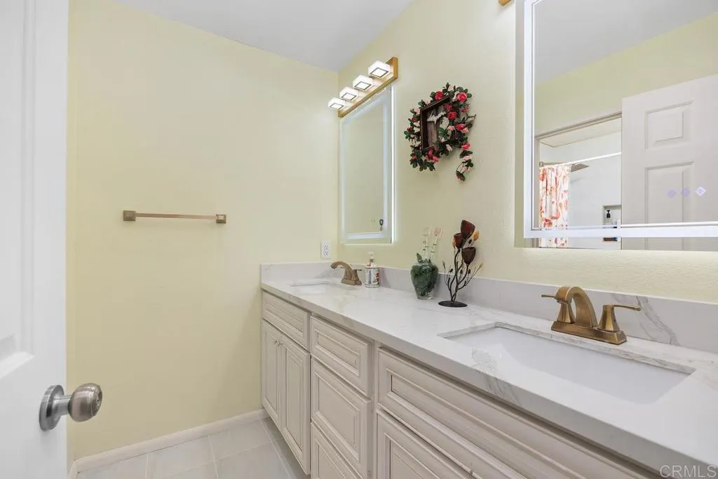 https://cdn.realtyfeed.com/cdn/127/306798566/d69de2d315147d0dcd5bf29dd56ffd05.webp
