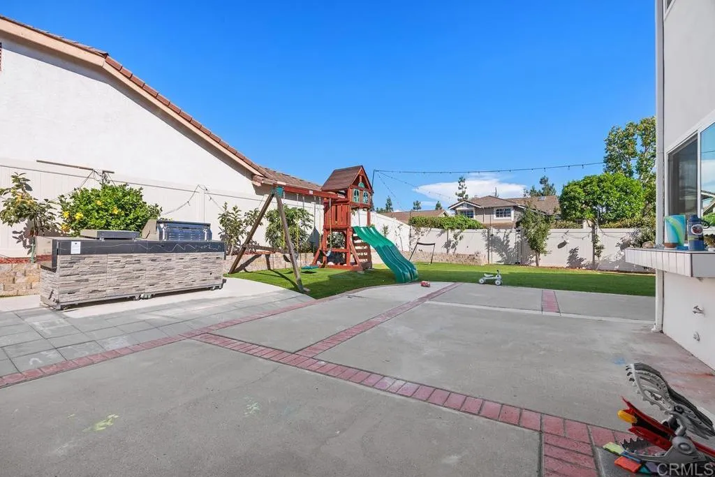 https://cdn.realtyfeed.com/cdn/127/306798566/ea84b1ce52afcfa686f30f1f7c972a71.webp