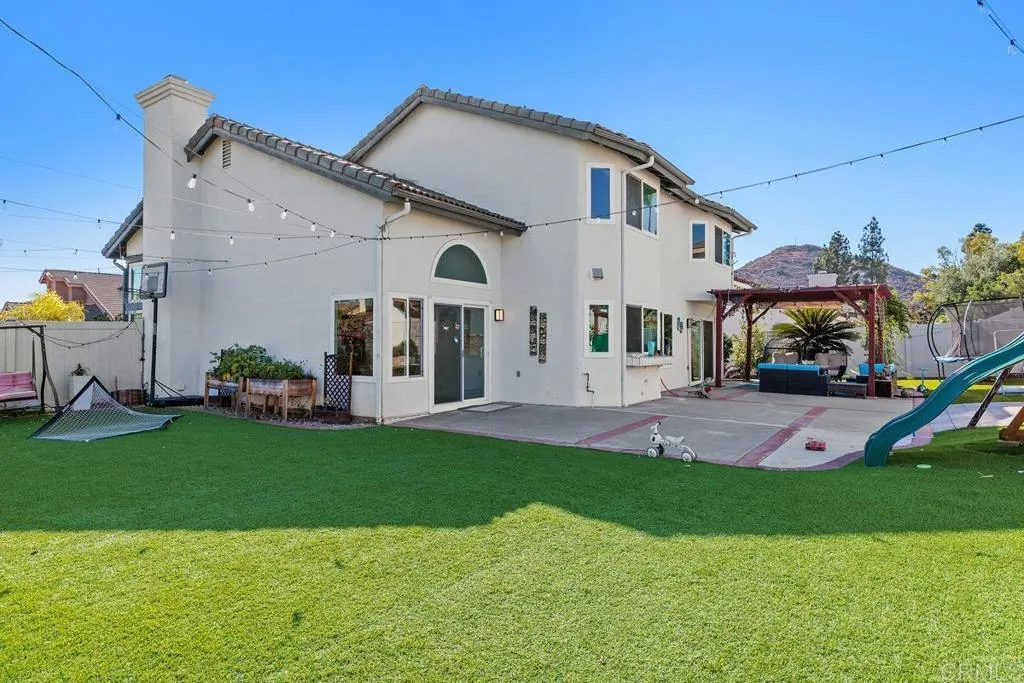 https://cdn.realtyfeed.com/cdn/127/306798566/f63ab94b53ed10ee3648404b7bd5d1e3.webp
