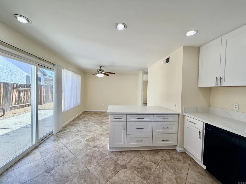 https://cdn.realtyfeed.com/cdn/127/306798649/9309adeddf8e9203a7041072b36738b4.webp