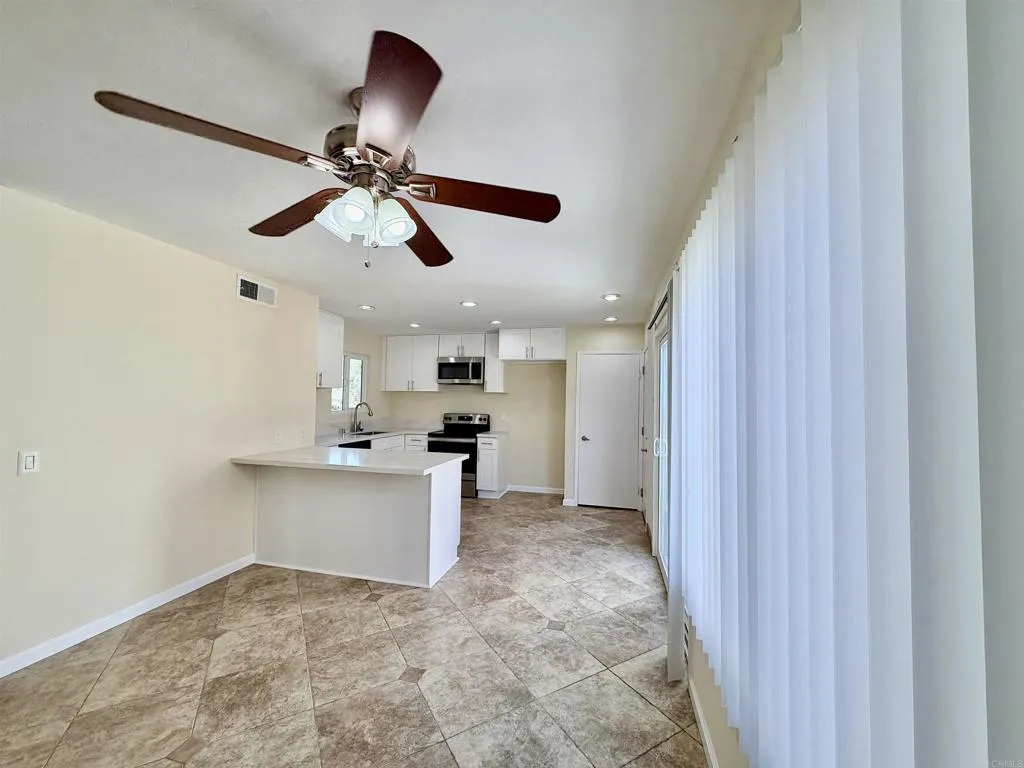 https://cdn.realtyfeed.com/cdn/127/306798649/af2f378cee1e05c3334a5442953f3385.webp