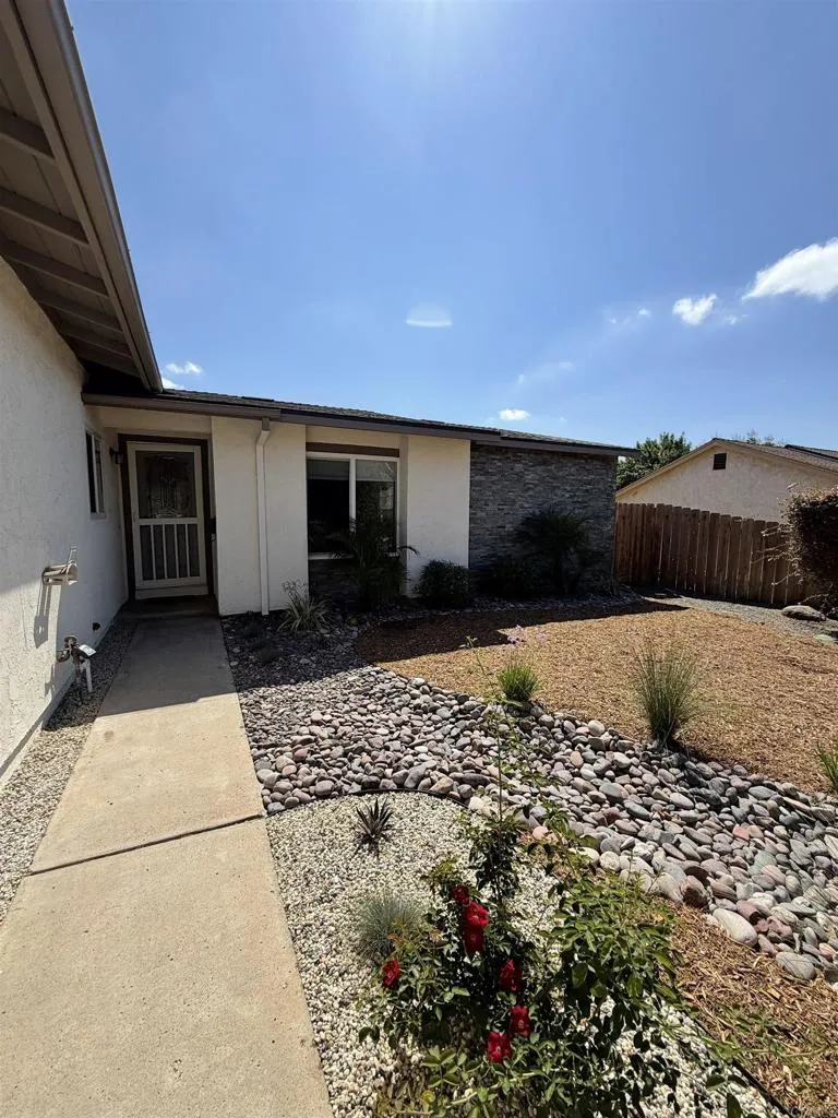 13849 Olive Park, Poway, CA 92064 - Photo 4 of 33, Poway, CA