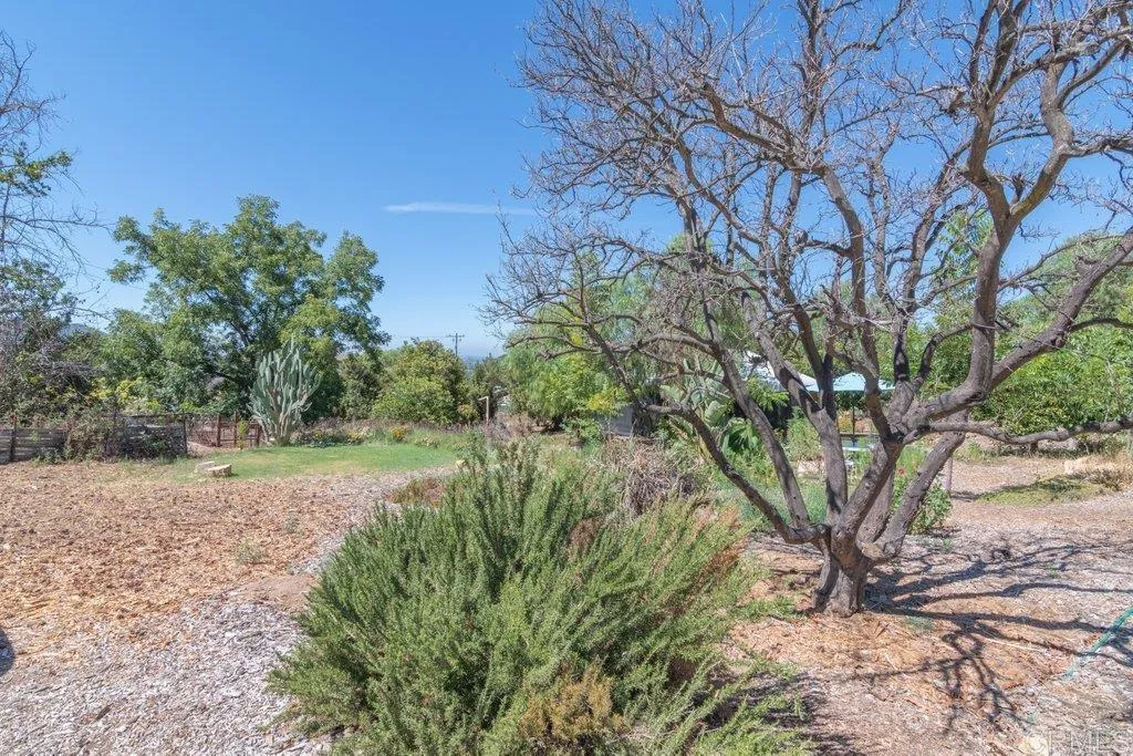 https://cdn.realtyfeed.com/cdn/127/306798658/0a6061beaaf94ae22af2cfcd247046d1.webp