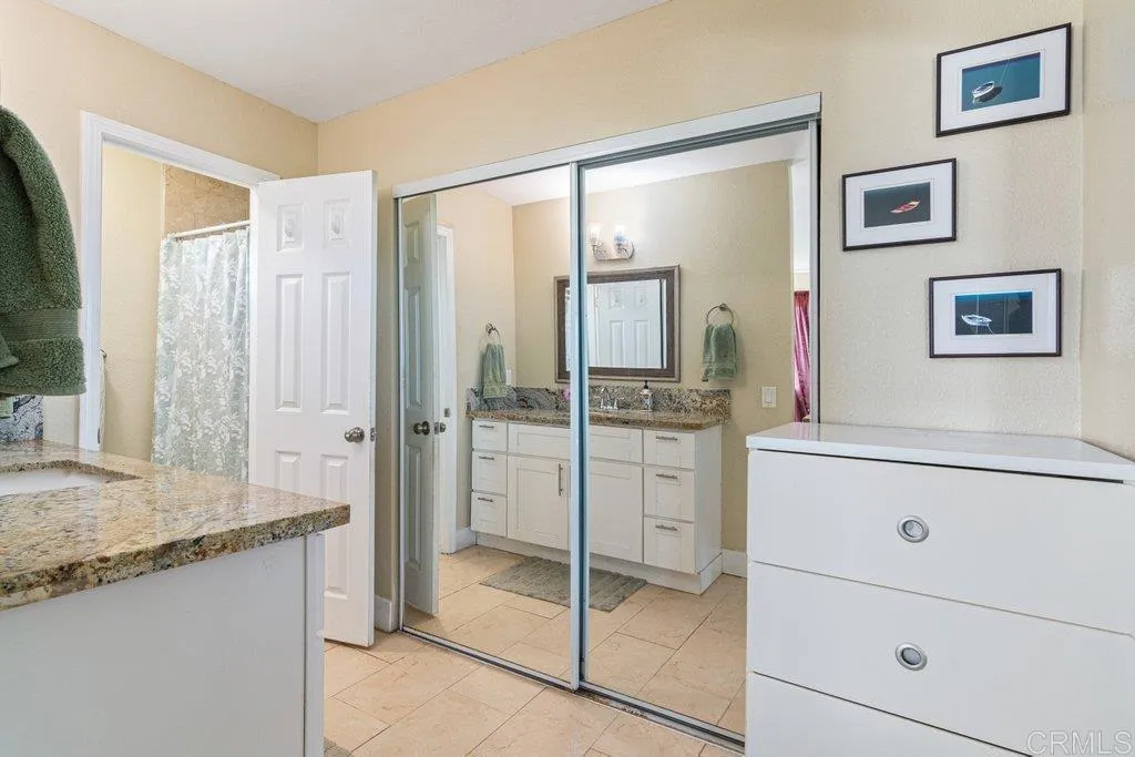 https://cdn.realtyfeed.com/cdn/127/306798658/37fdfeab42d69b761c5e66921a0eb455.webp