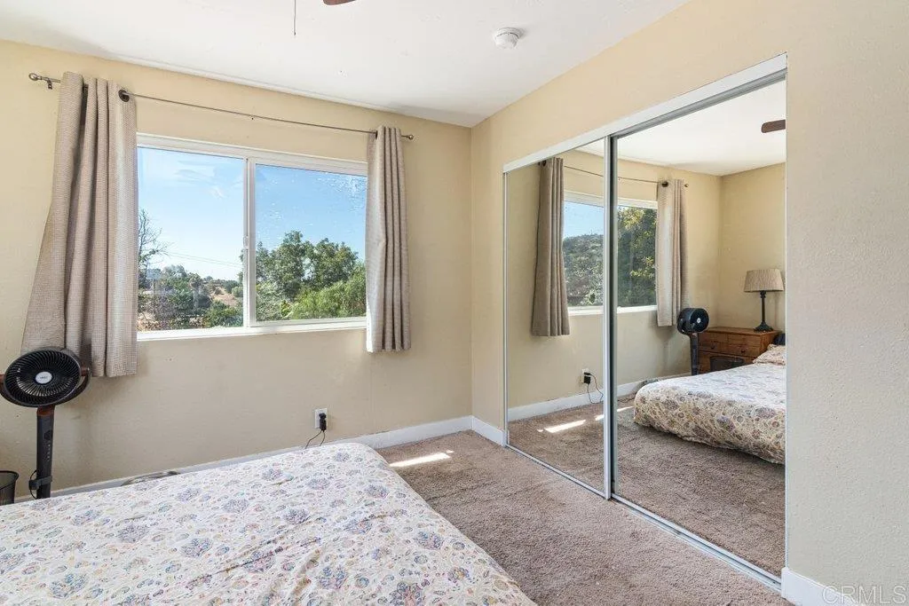 https://cdn.realtyfeed.com/cdn/127/306798658/4b0a3ecc0906081803269ad73b89ab33.webp