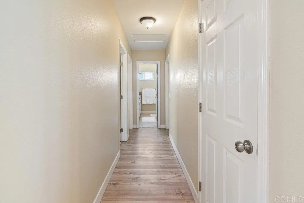 https://cdn.realtyfeed.com/cdn/127/306798658/8b56cb2ce9f47a48abaa60db22b72f97.webp