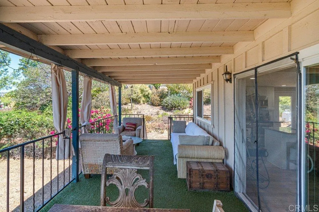 https://cdn.realtyfeed.com/cdn/127/306798658/c900f2ee7bc2e93e925eff5bad999201.webp