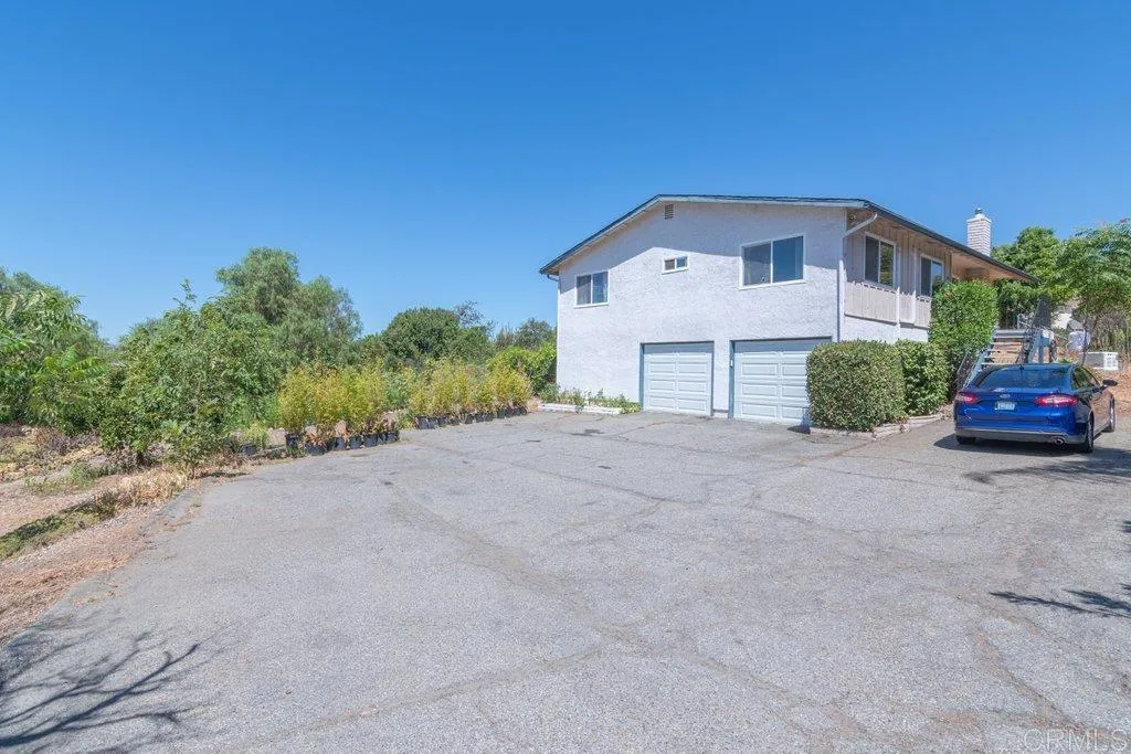 https://cdn.realtyfeed.com/cdn/127/306798658/d786ba7c96c02717de3c810ec52778f8.webp