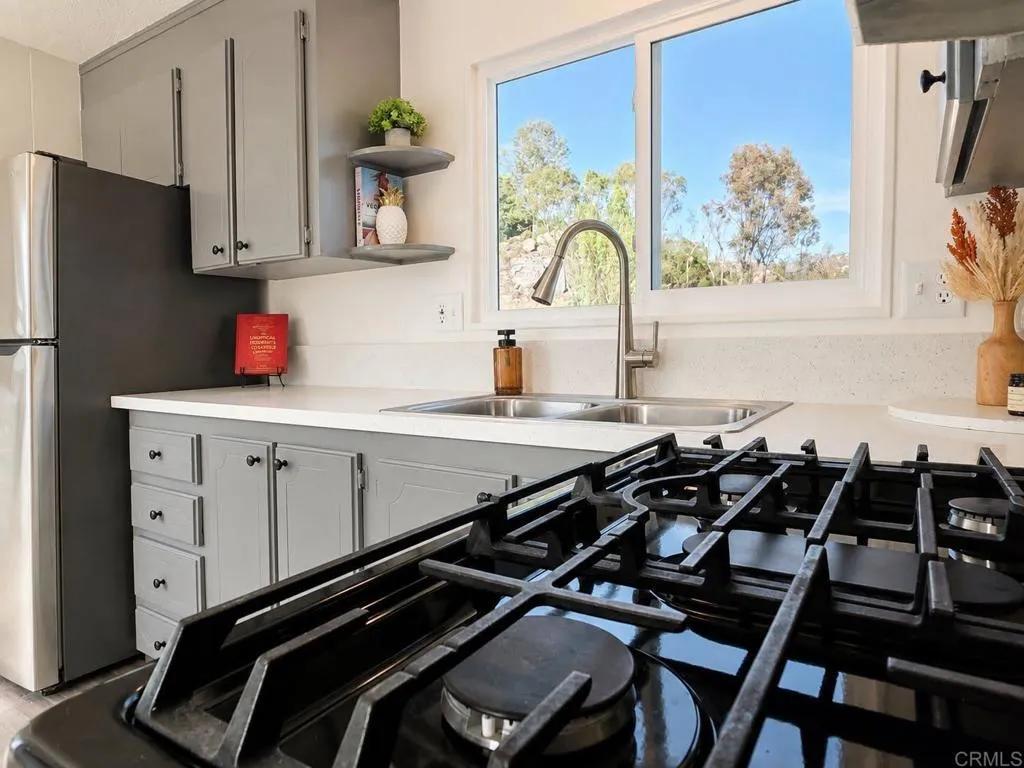 1843 Canyon Heights Road, Fallbrook, CA 92028 - Photo 5 of 43, Fallbrook, CA