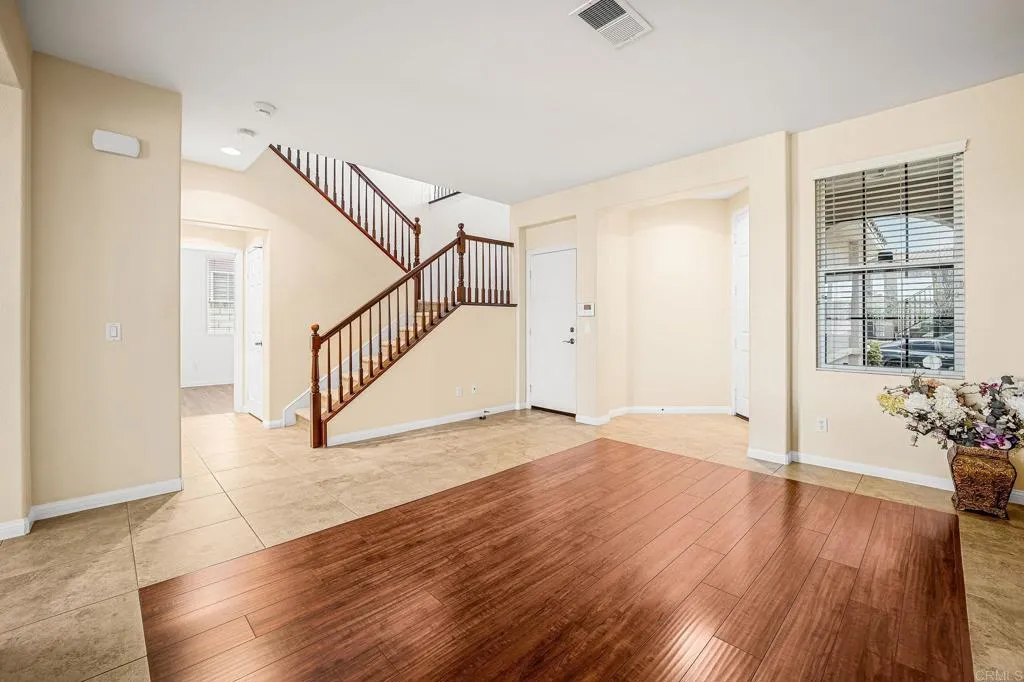 https://cdn.realtyfeed.com/cdn/127/306798738/9ac0387e1602a1647ba2ec1c90bd57eb.webp