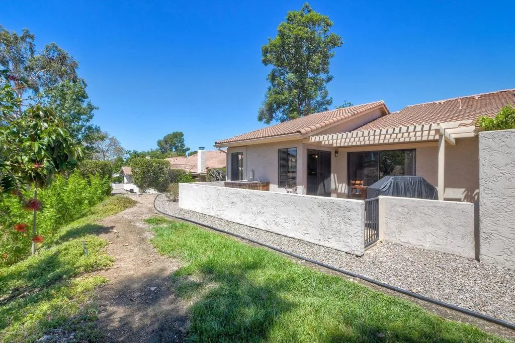 https://cdn.realtyfeed.com/cdn/127/306798740/380c1e4796f46d40692b02dc460e496f.webp