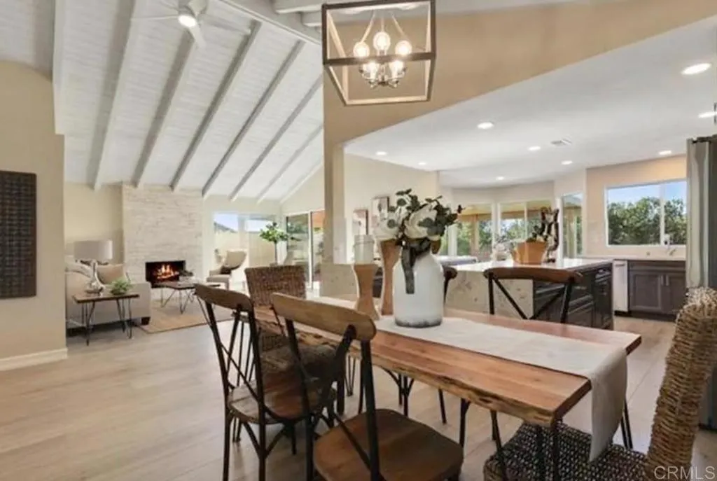 https://cdn.realtyfeed.com/cdn/127/306798740/da7327427ebf45d02ea0dcfb53c7e6fd.webp
