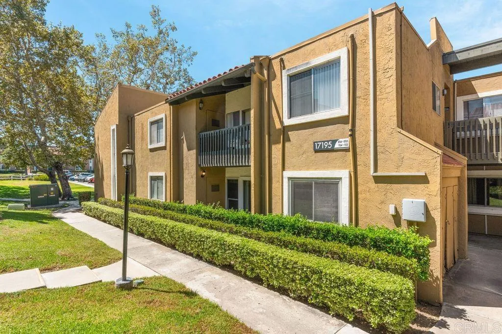 17195 W Bernardo Drive Unit 104, Rancho Bernardo (San Diego), CA 92127 - Main photo, Rancho Bernardo (san Diego), CA