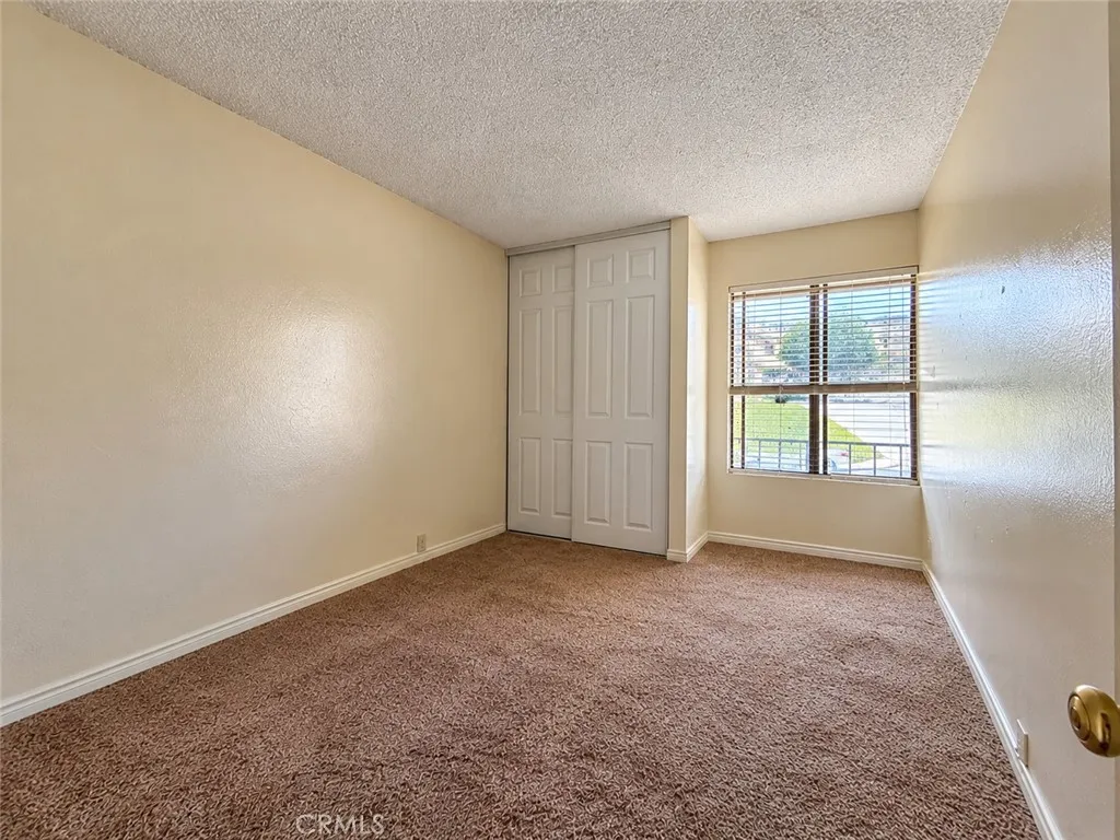 https://cdn.realtyfeed.com/cdn/127/306798827/2621c4e227113254f620df3568d4e001.webp