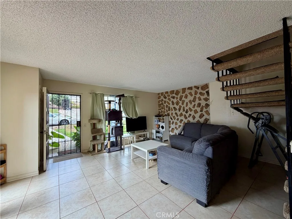 Photo #7: PW26183193 Listing: Photo #7