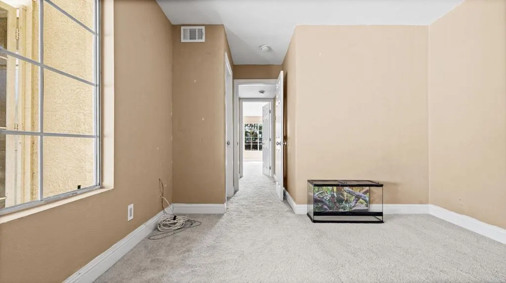 https://cdn.realtyfeed.com/cdn/127/306798905/18bc46d3ff318bb0e674d2d5ba9bbcb2.webp