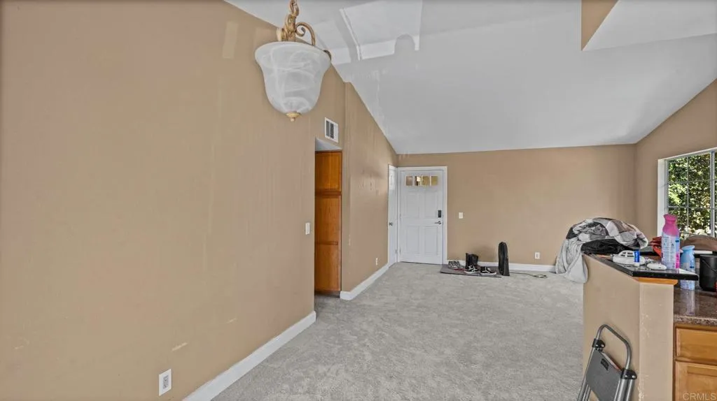 https://cdn.realtyfeed.com/cdn/127/306798905/fe9cd5a0e8bbf18d8564f7239d2ff8cc.webp