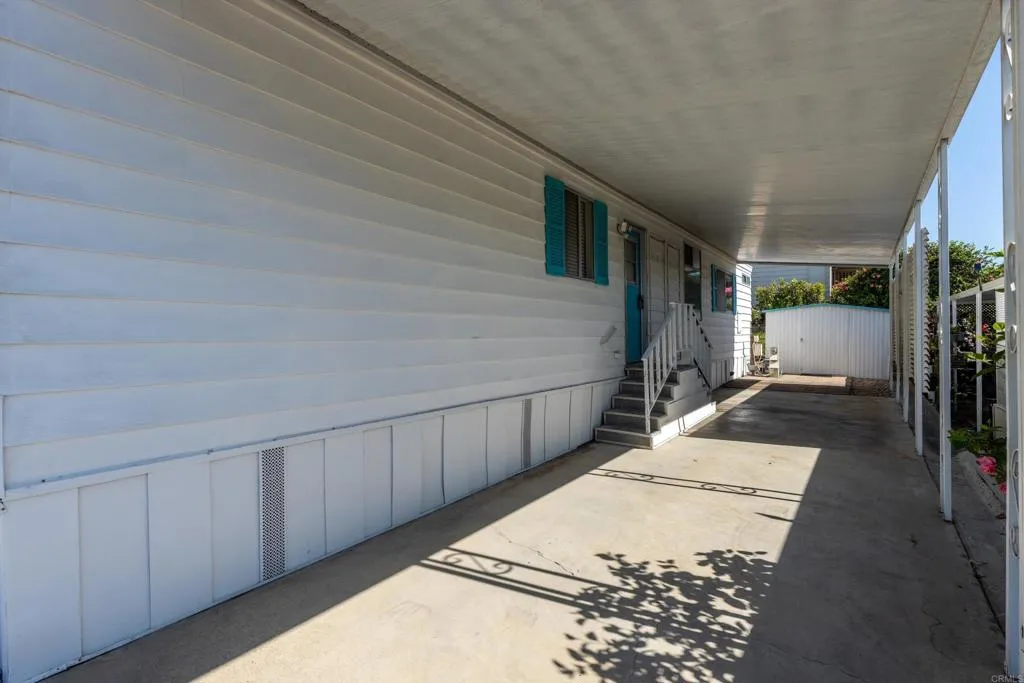 https://cdn.realtyfeed.com/cdn/127/306798939/e660d9358aed0f6864f6541718618613.webp
