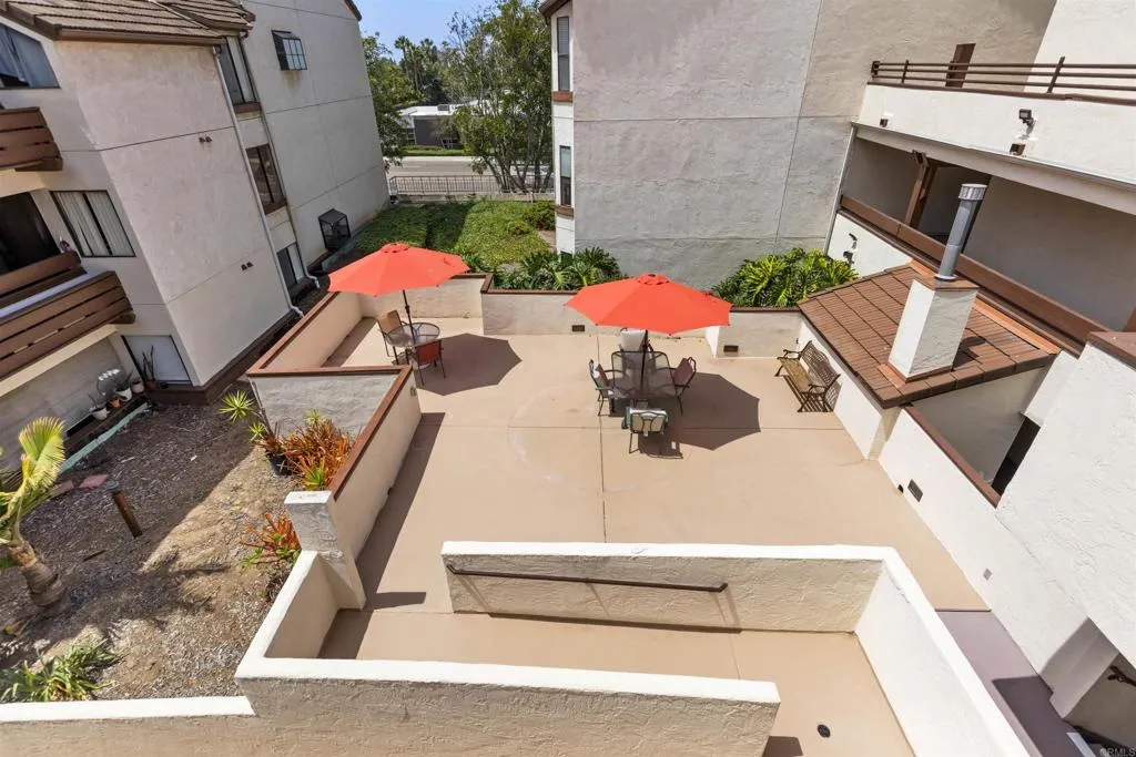 https://cdn.realtyfeed.com/cdn/127/306798959/02340560c1158ffbae58fbfa993c1617.webp