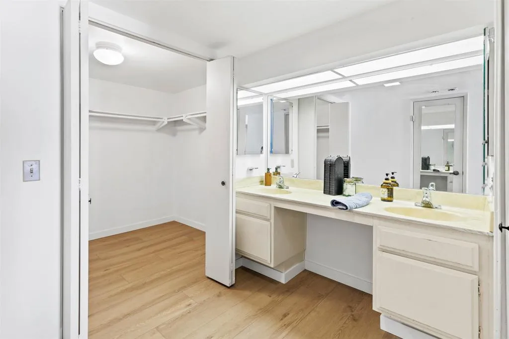 https://cdn.realtyfeed.com/cdn/127/306798959/2dd2b6e5d1a563a707f229b8ecbd573f.webp