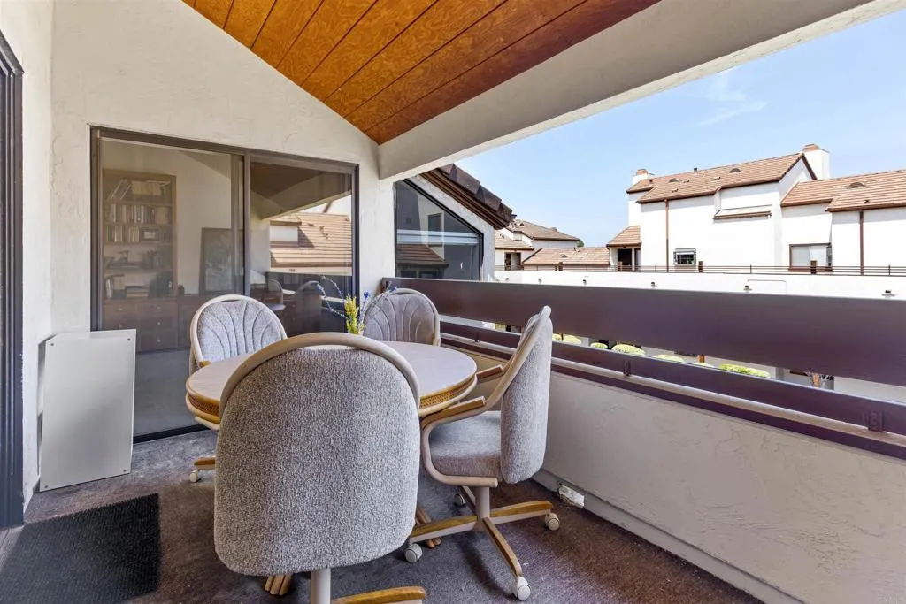 https://cdn.realtyfeed.com/cdn/127/306798959/43b472aa14a3f2887822f76f40aed7e7.webp