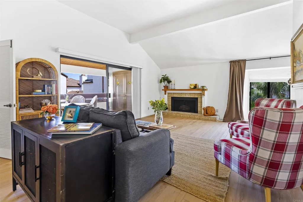 https://cdn.realtyfeed.com/cdn/127/306798959/5ab6024dab2f6cb7a4c66904e38f10d4.webp