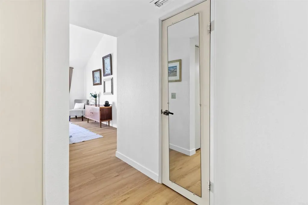 https://cdn.realtyfeed.com/cdn/127/306798959/9607e33c344d0ff6cf5e15a935241aec.webp