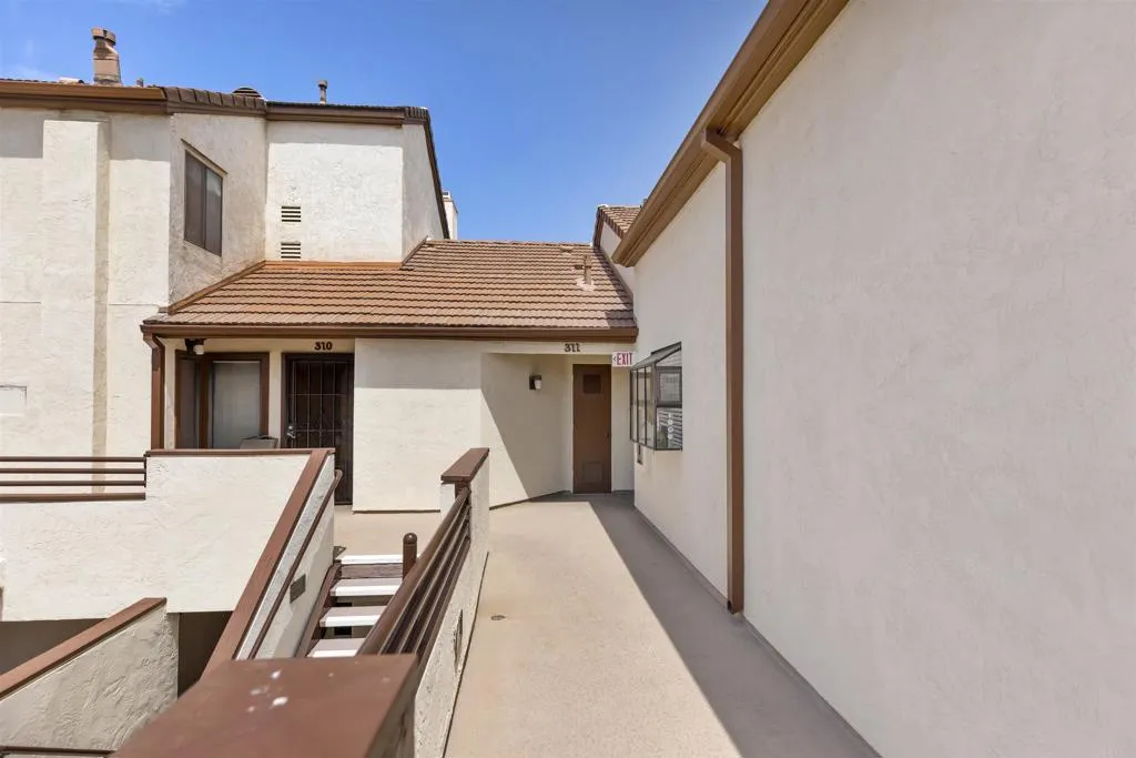 https://cdn.realtyfeed.com/cdn/127/306798959/ab04ca029abe220394d233d1ec0e82dc.webp