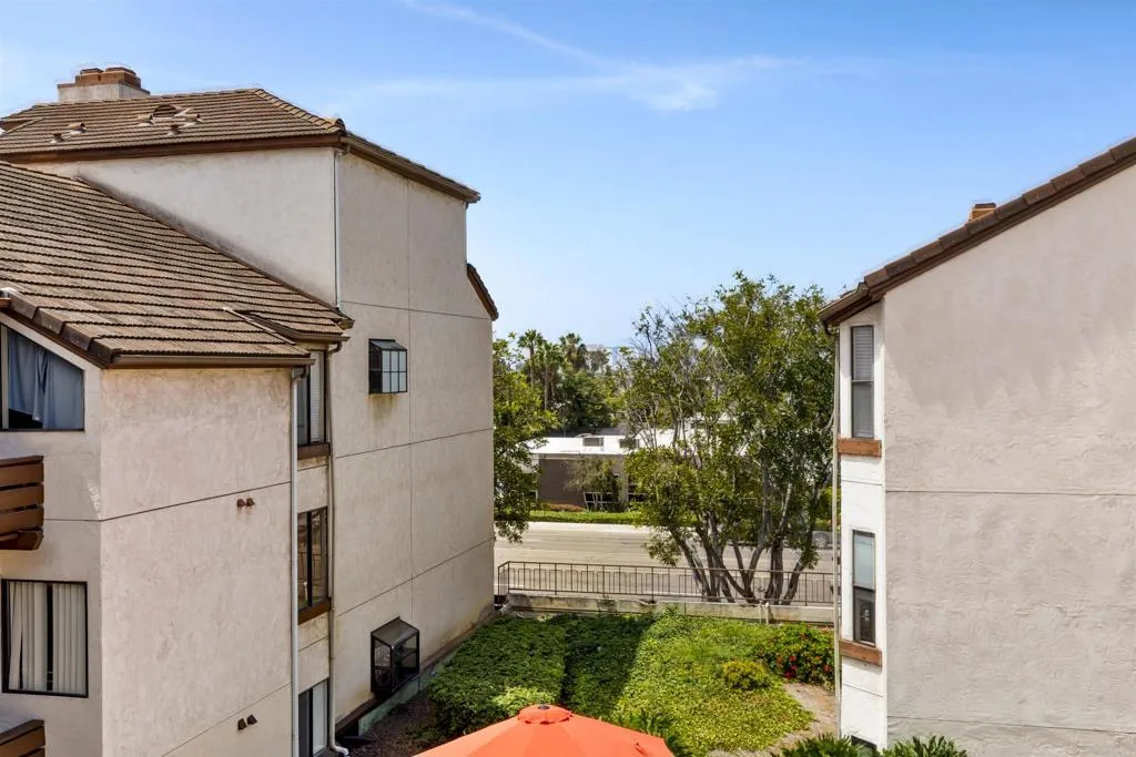 https://cdn.realtyfeed.com/cdn/127/306798959/c572a7eb39d40a9d74443d91009a1acd.webp