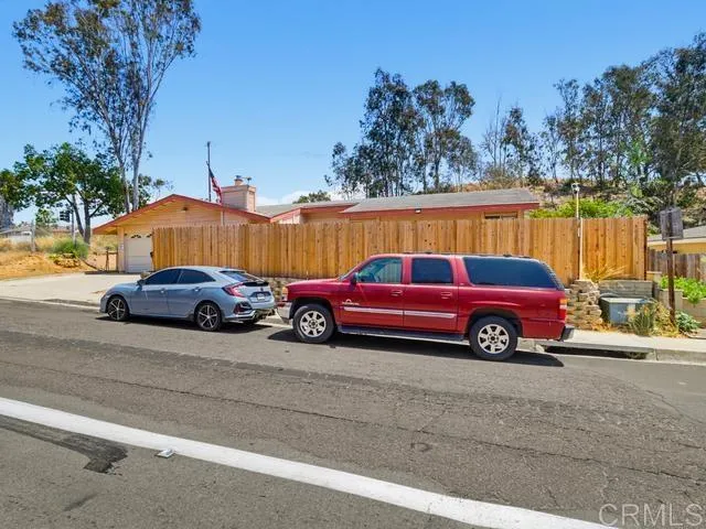 https://cdn.realtyfeed.com/cdn/127/306799022/84f644e49be8f8b49891adc9850bb448.webp