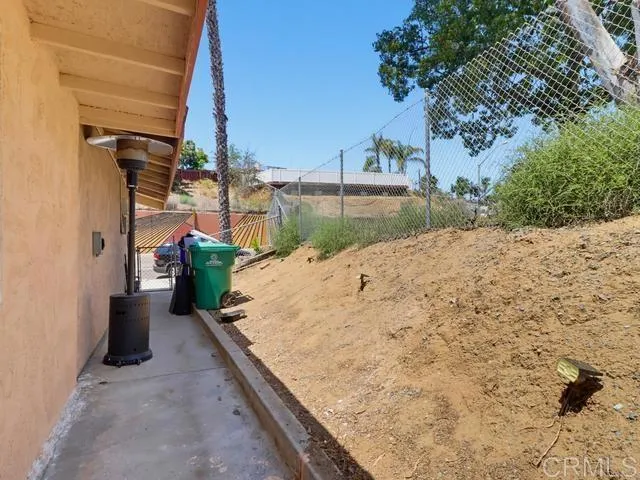 https://cdn.realtyfeed.com/cdn/127/306799022/a1516f1ae86260dc32fec4a864aebd10.webp