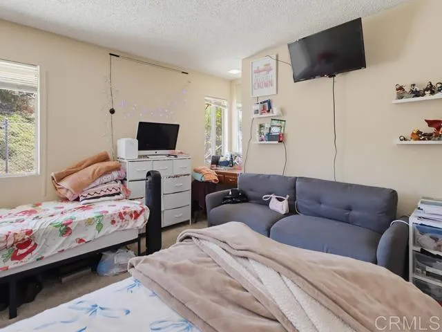 https://cdn.realtyfeed.com/cdn/127/306799022/d52ee527663ebdb0217f371c560efe63.webp