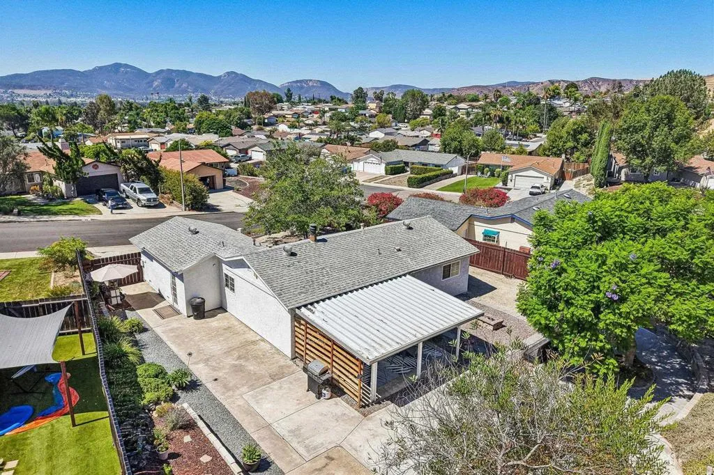 https://cdn.realtyfeed.com/cdn/127/306799027/73b27af74a0f910601213dbd48fb8681.webp
