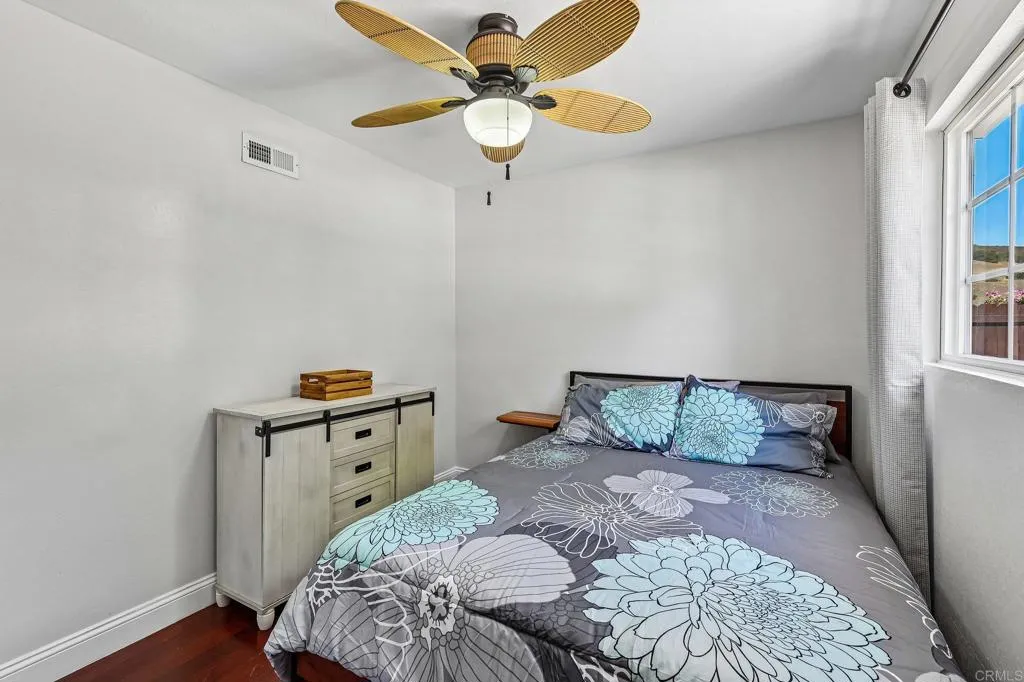 https://cdn.realtyfeed.com/cdn/127/306799027/cee5f94282f8e1bc5597a1ef7cbf39ac.webp