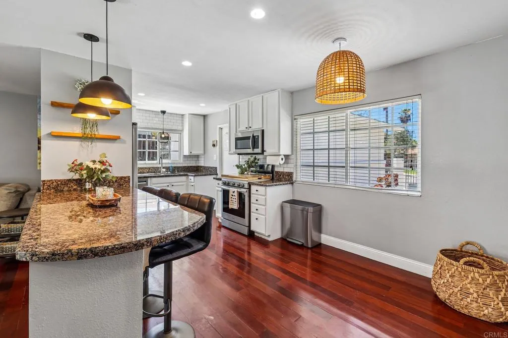 https://cdn.realtyfeed.com/cdn/127/306799027/e38073ca86cf1f79fd325f8e93b2d5ed.webp