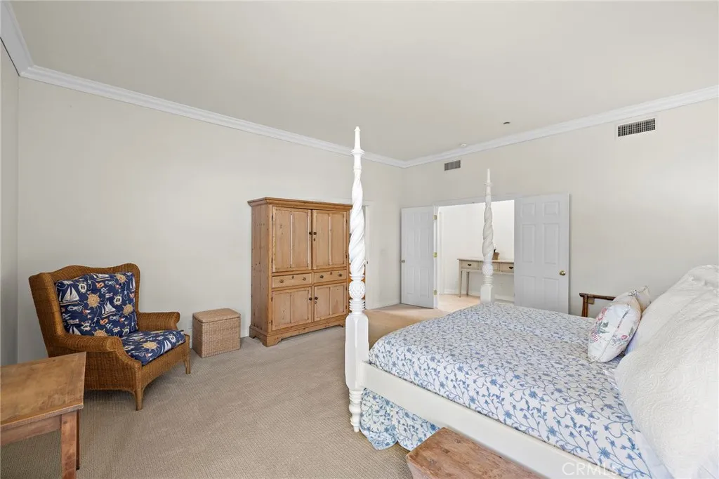 https://cdn.realtyfeed.com/cdn/127/306799037/2a9a87c3935fd414d7cb02897ccb538d.webp