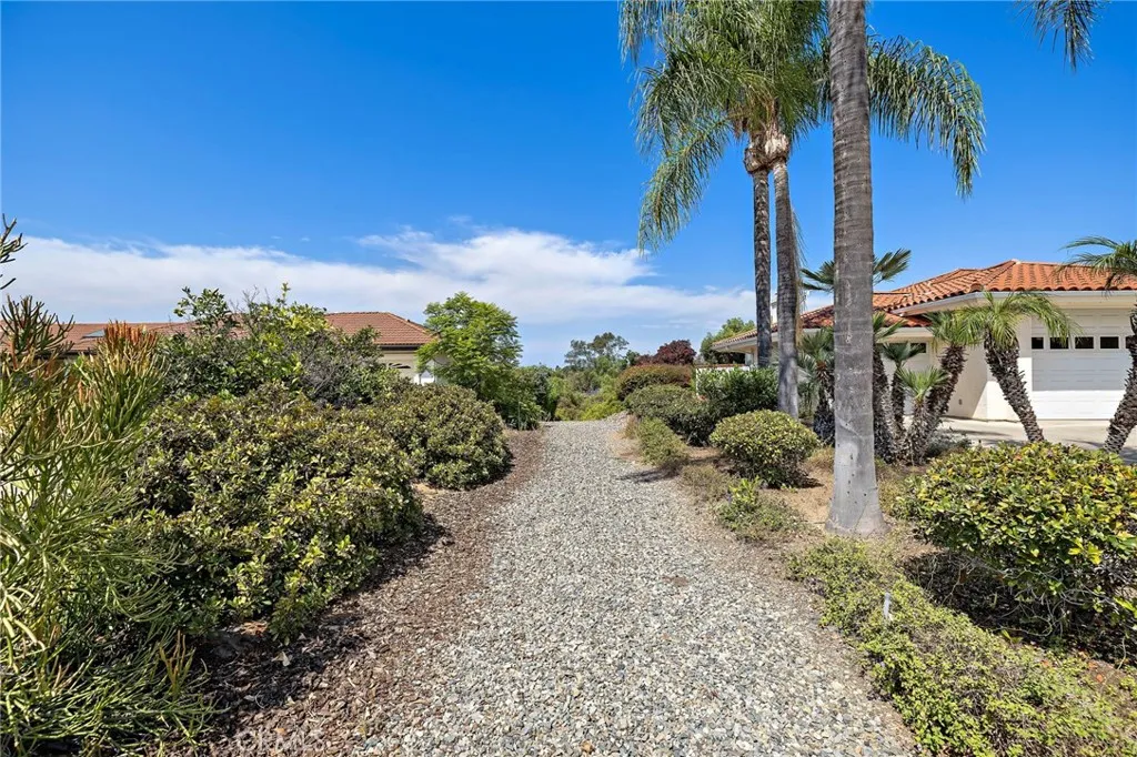 https://cdn.realtyfeed.com/cdn/127/306799037/3fc6de54cef45d4df4dabdf821ea6698.webp