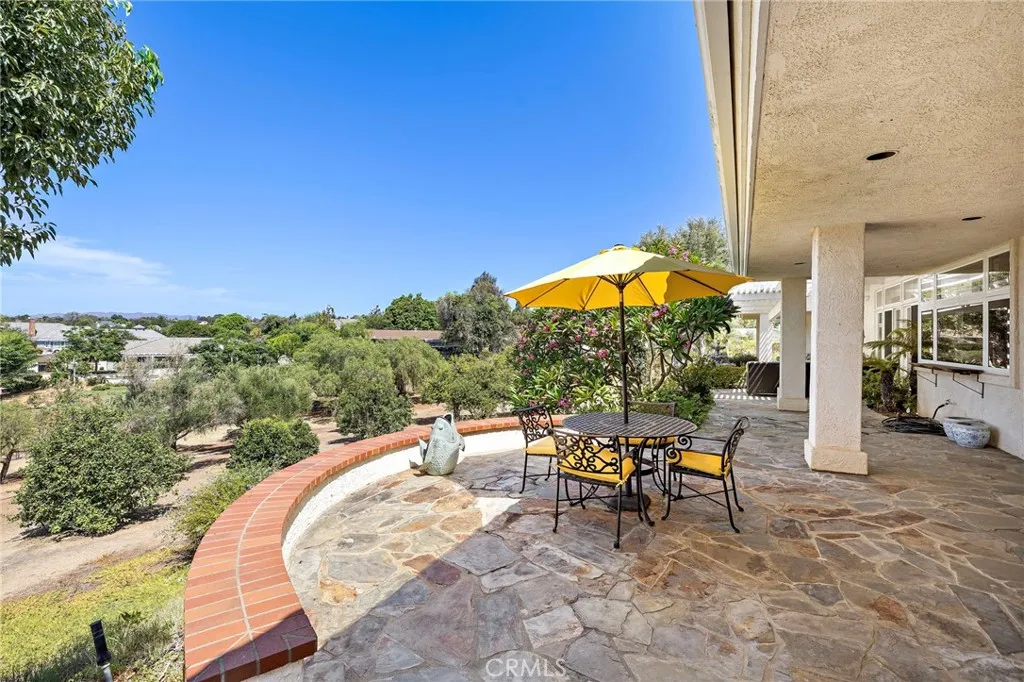 https://cdn.realtyfeed.com/cdn/127/306799037/614a470a2fd3738c8c5cada58ba7c4eb.webp