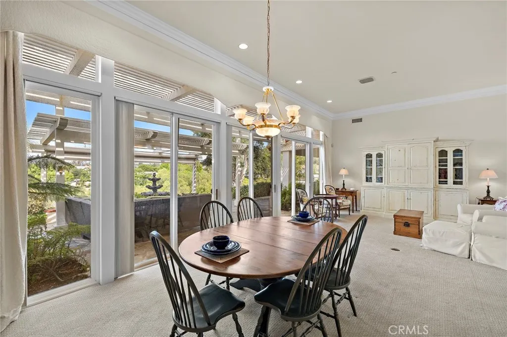 https://cdn.realtyfeed.com/cdn/127/306799037/73ca7f5cacc0cb06c5e3f88e56b82f7a.webp